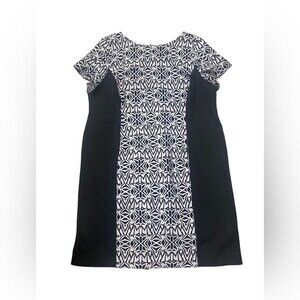 Maya Brooke’s Slimming Black and White A-Line Evening Dress-size 24W